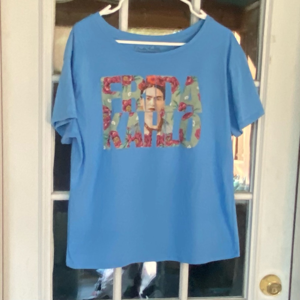 Frida Kahlo Short Sleeve Tee. XXL